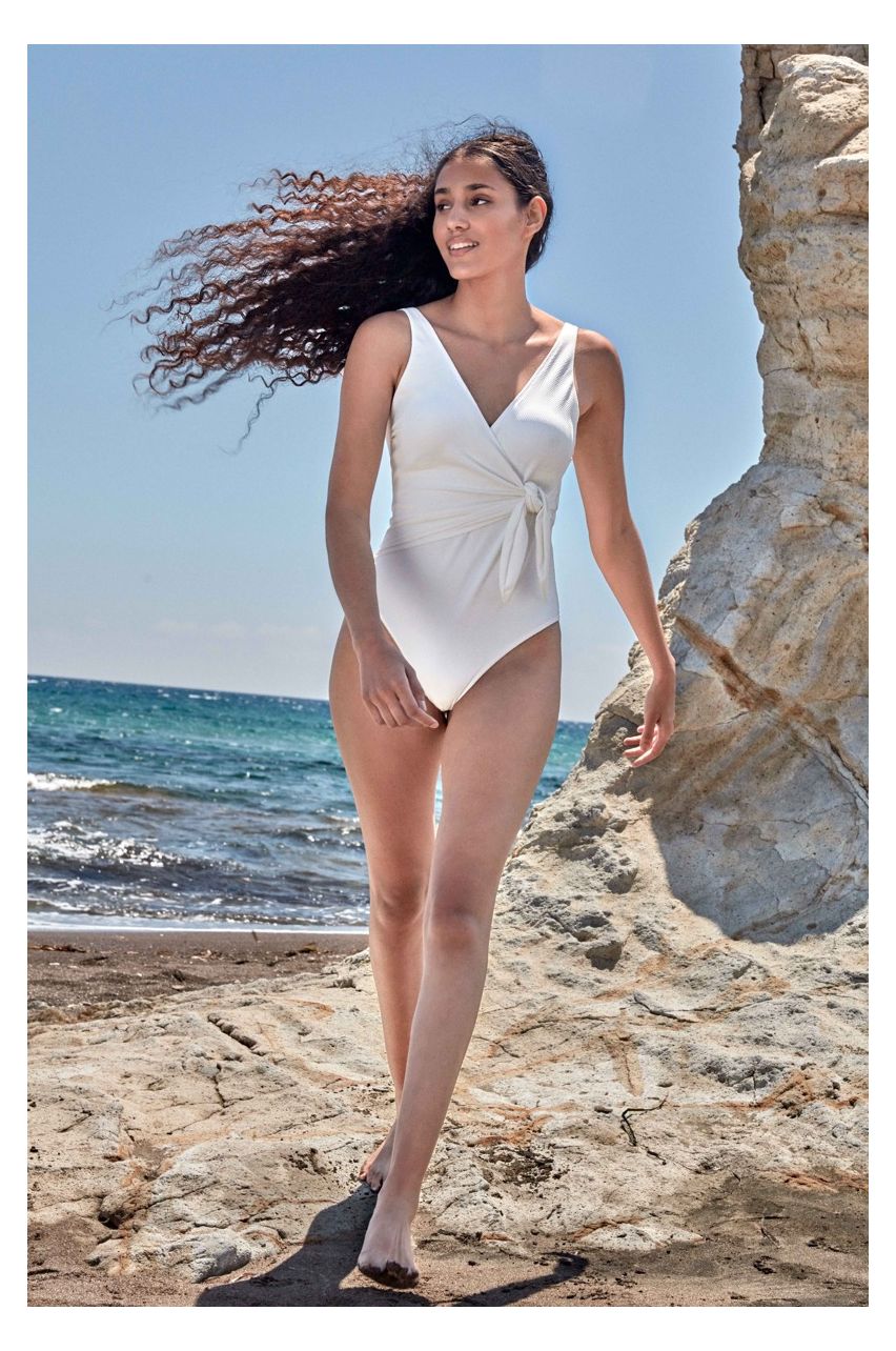 Stylish White Swimsuit Magnolio 